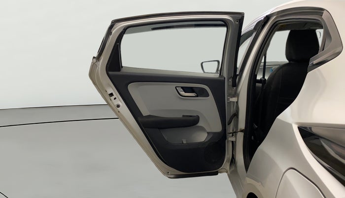 2020 Tata ALTROZ XZ PETROL, Petrol, Manual, 27,394 km, LHS Rear Door