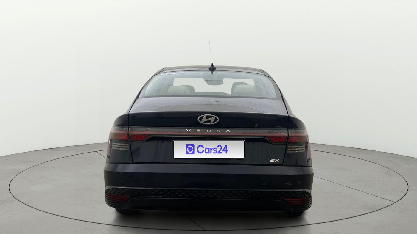 2023 Hyundai Verna  SX (O) 1.5 VTVT IVT, Petrol, Automatic, 1,15,800 km, Back/Rear