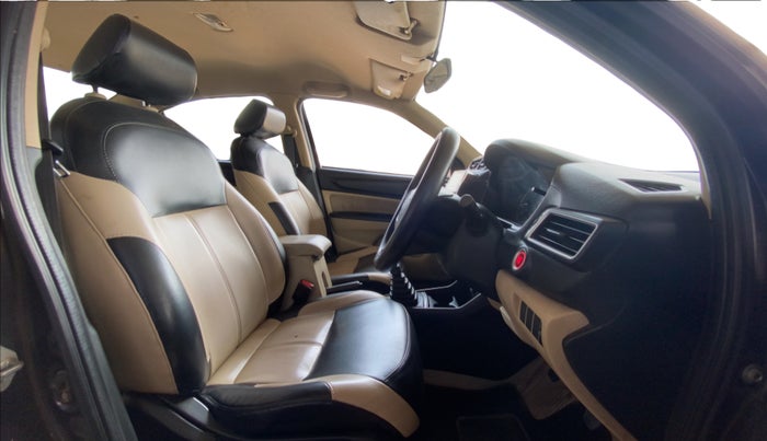 2019 Honda Amaze 1.2 V MT I-VTEC, Petrol, Manual, 74,996 km, Right Side Front Door Cabin