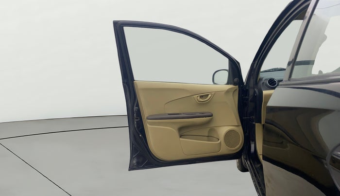 2013 Honda Amaze 1.5L I-DTEC S, Diesel, Manual, 1,09,872 km, LHS Front Door