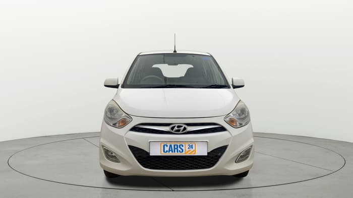 2016 Hyundai i10 SPORTZ 1.1, Petrol, Manual, 32,795 km, Front