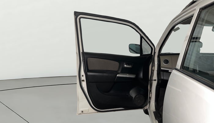 2015 Maruti Wagon R 1.0 LXI CNG, CNG, Manual, 89,114 km, LHS Front Door