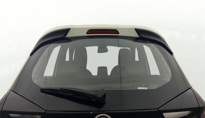 2020 Tata ALTROZ XZ PETROL, Petrol, Manual, 99,716 km, Rear Windshield