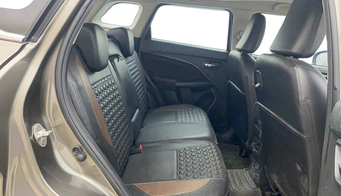 2022 Maruti BREZZA ZXI AT SMART HYBRID, Petrol, Automatic, 35,864 km, Right Side Rear Door Cabin