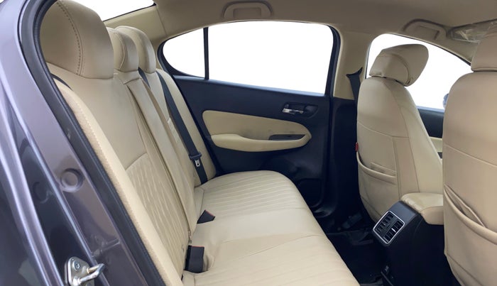 2021 Honda City 1.5L I-VTEC V MT 5TH GEN, Petrol, Manual, 71,202 km, Right Side Rear Door Cabin