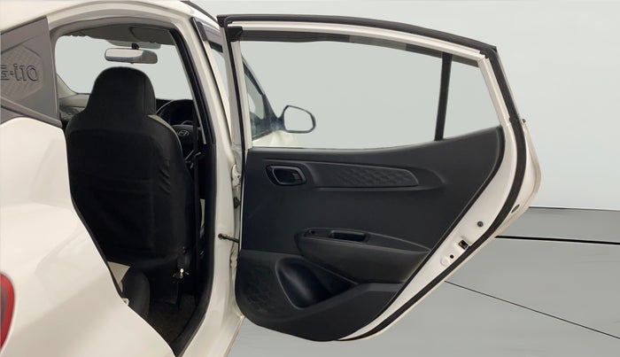 2022 Hyundai GRAND I10 NIOS MAGNA CORPORATE EDITION 1.2 KAPPA VTVT, Petrol, Manual, 42,273 km, RHS Rear Door