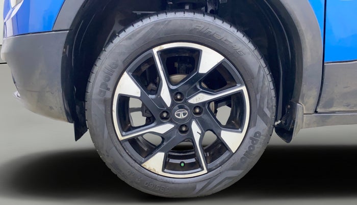 2023 Tata PUNCH CREATIVE  MT, Petrol, Manual, 28,354 km, Left Front Wheel