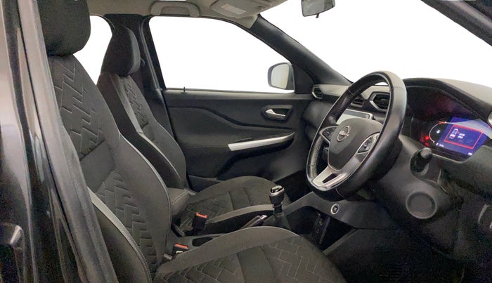 2021 Nissan MAGNITE XV PREMIUM, Petrol, Manual, 49,818 km, Right Side Front Door Cabin