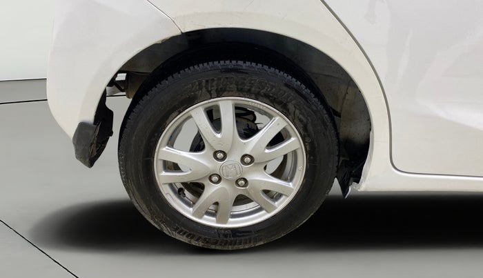 2016 Honda Brio VX MT, Petrol, Manual, 90,438 km, Right Rear Wheel