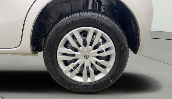 2013 Toyota Etios Liva GD, Diesel, Manual, 73,545 km, Left Rear Wheel