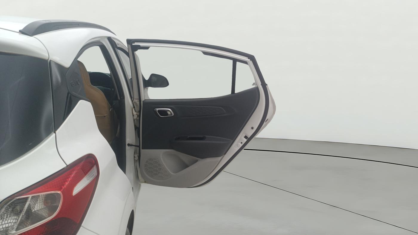 2021 Hyundai GRAND I10 NIOS SPORTZ 1.2 KAPPA VTVT, Petrol, Manual, 64,369 km, RHS Rear Door