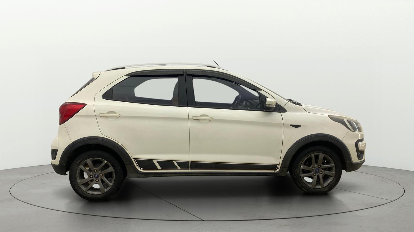 2020 Ford FREESTYLE TITANIUM 1.2 PETROL, Petrol, Manual, 35,007 km, Right Side View