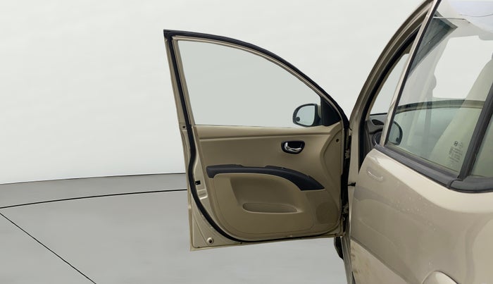 2013 Hyundai i10 MAGNA 1.2, Petrol, Manual, 57,551 km, LHS Front Door