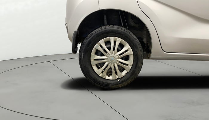 2019 Datsun Redi Go T (O), Petrol, Manual, 99,913 km, Right Rear Wheel