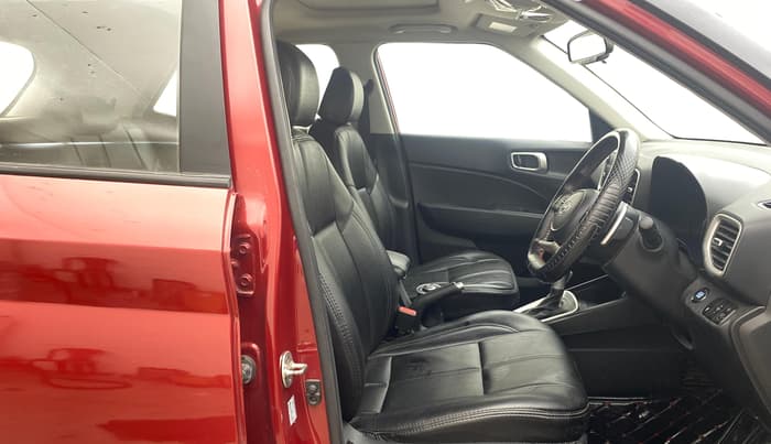 2021 Hyundai VENUE SX PLUS 1.0 TURBO DCT, Petrol, Automatic, 69,670 km, Right Side Front Door Cabin