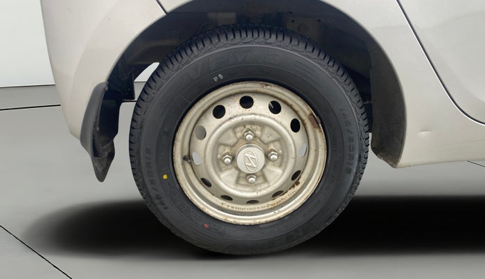 2015 Hyundai Eon ERA +, Petrol, Manual, 26,059 km, Right Rear Wheel