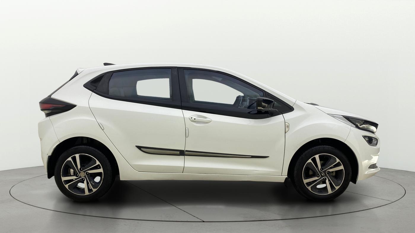 2024 Tata ALTROZ XZ CNG, CNG, Manual, 54,270 km, Right Side View