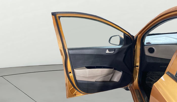 2015 Hyundai Grand i10 ASTA 1.2 KAPPA VTVT, Petrol, Manual, 60,204 km, LHS Front Door