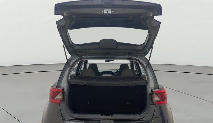 2020 Hyundai VENUE S 1.2, Petrol, Manual, 72,978 km, Boot Open Zoomed View