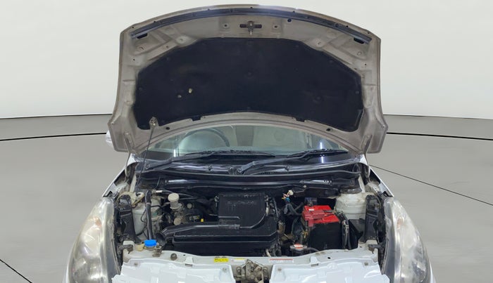 2015 Maruti Swift Dzire VXI, Petrol, Manual, 94,311 km, Open Bonet