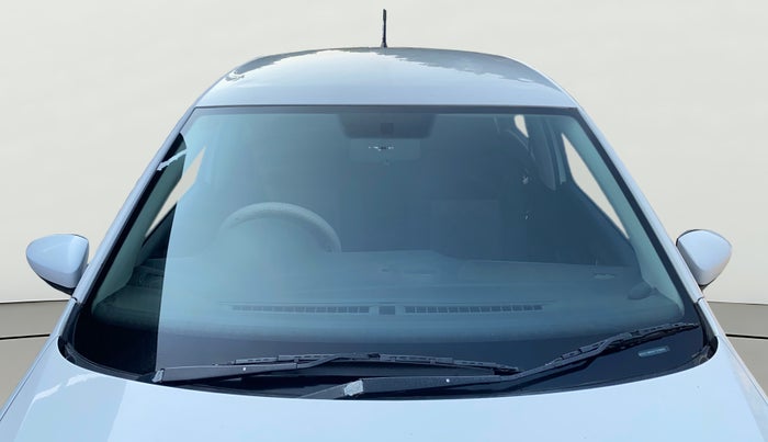 2019 Volkswagen Ameo COMFORTLINE 1.0L, Petrol, Manual, 83,405 km, Front Windshield