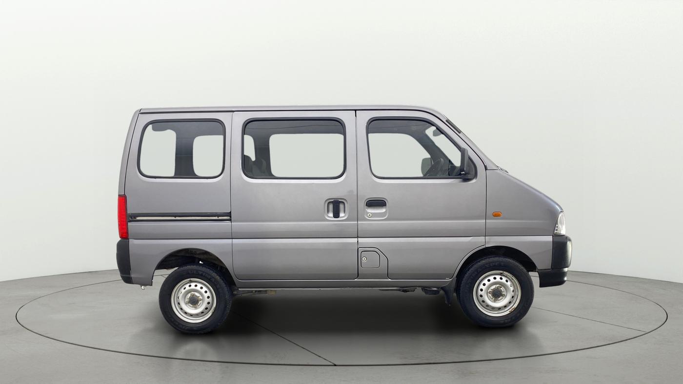 2023 Maruti Eeco 5 STR AC, Petrol, Manual, 25,615 km, Right Side View