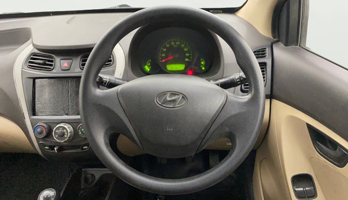 2015 Hyundai Eon ERA +, Petrol, Manual, 1,18,616 km, Steering Wheel Close Up