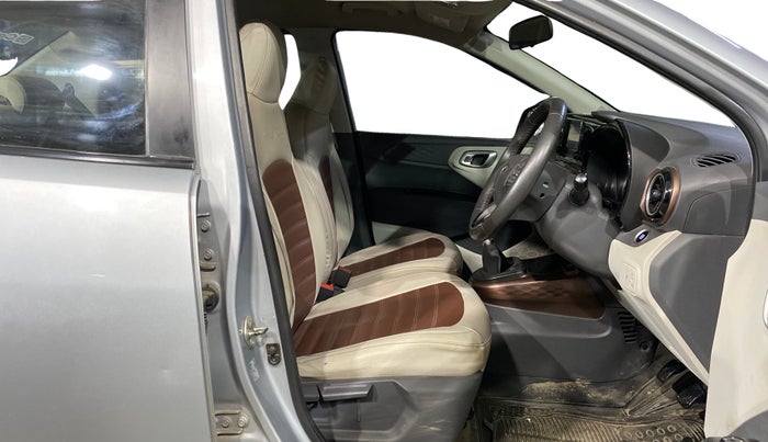 2023 Hyundai AURA SX 1.2 (O), Petrol, Manual, 32,558 km, Right Side Front Door Cabin