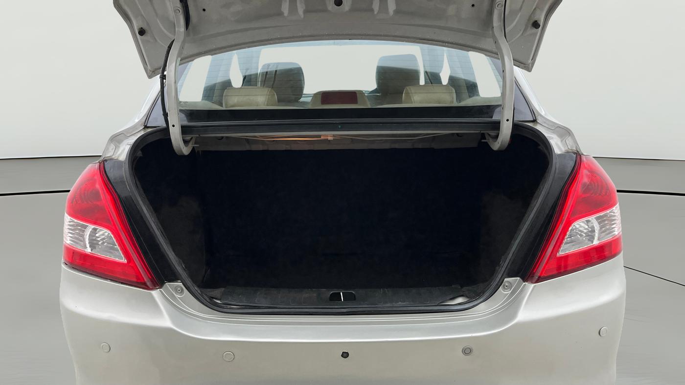 2016 Maruti Swift Dzire ZDI AMT, Diesel, Automatic, 1,15,365 km, Boot Open Zoomed View