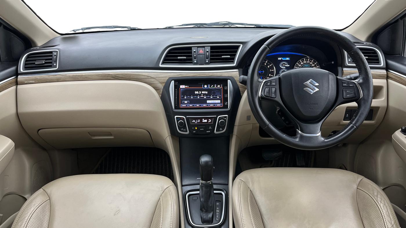 2019 Maruti Ciaz ALPHA  AT 1.5 SHVS PETROL, Petrol, Automatic, 56,065 km, Dashboard