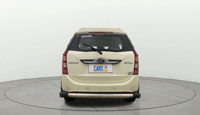 2017 Mahindra XUV500 W10 AT, Diesel, Automatic, 57,695 km, Back/Rear