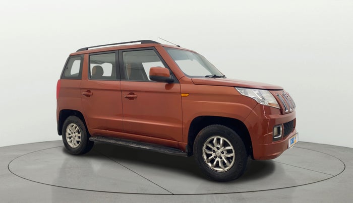 2016 Mahindra TUV300 T8, Diesel, Manual, 1,39,938 km, Right Front Diagonal