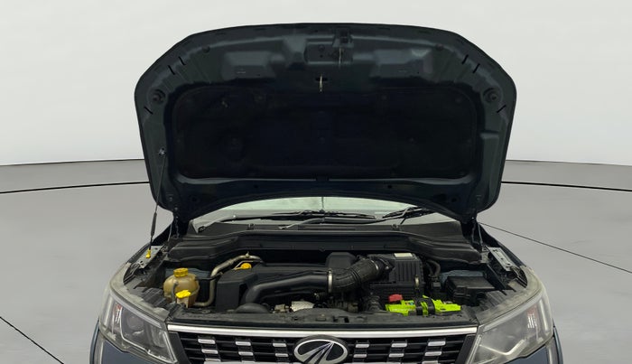 2019 Mahindra XUV300 W8 (O) 1.5 DIESEL, Diesel, Manual, 87,592 km, Open Bonet