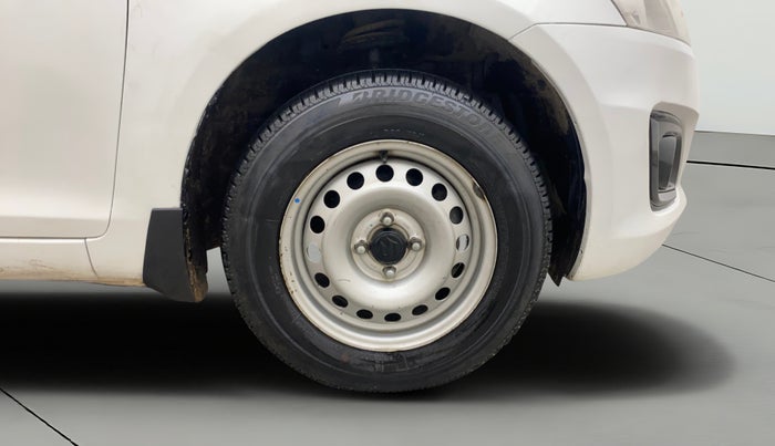 2017 Maruti Swift LXI (O), Petrol, Manual, 95,371 km, Right Front Wheel