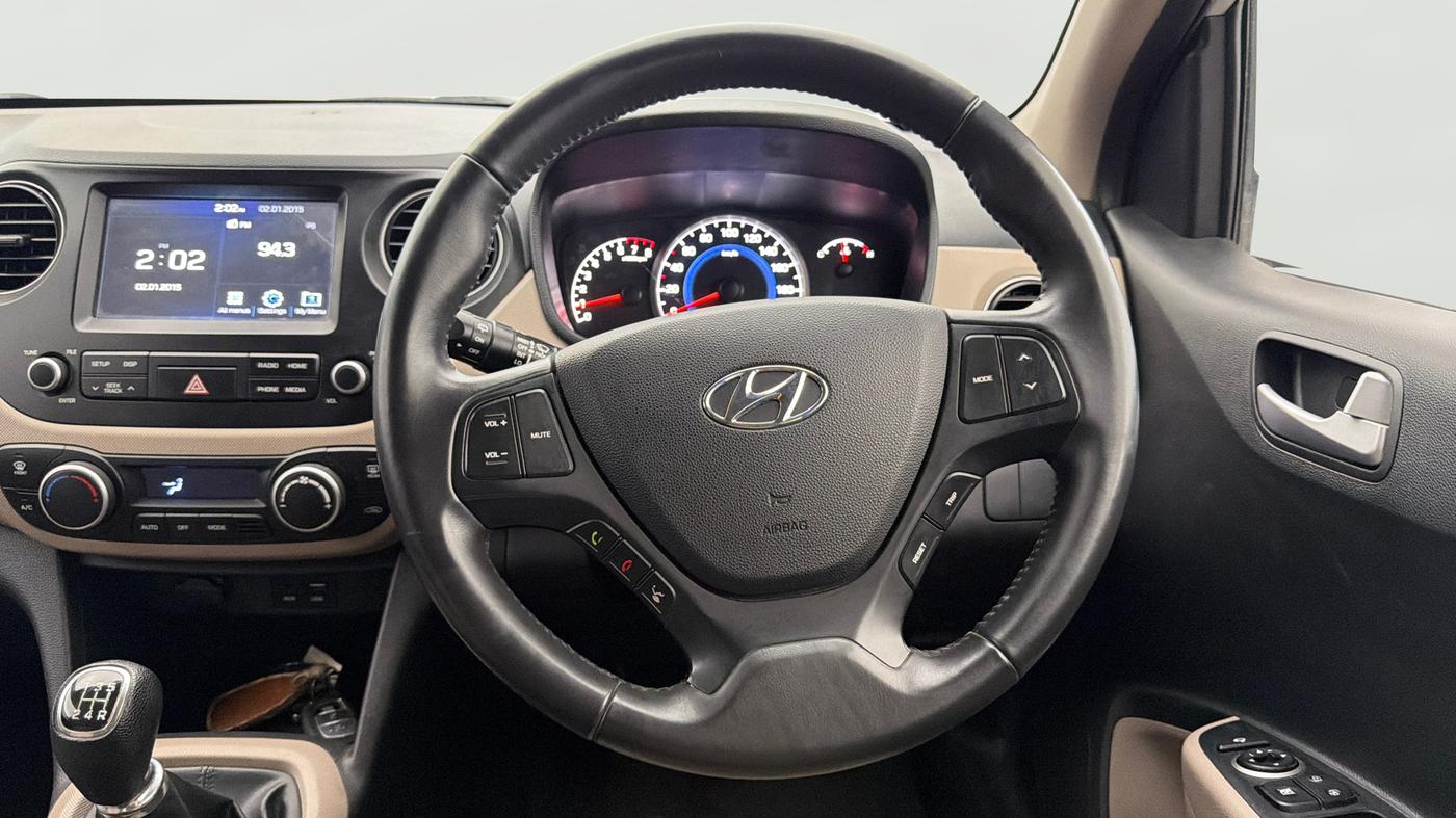 2017 Hyundai Grand i10 ASTA 1.2 KAPPA VTVT, Petrol, Manual, 19,490 km, Steering Wheel Close Up