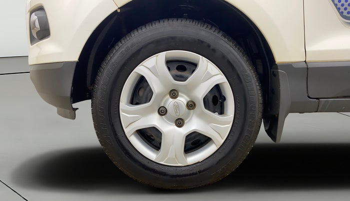 2015 Ford Ecosport TREND 1.5L PETROL, Petrol, Manual, 1,24,187 km, Left Front Wheel