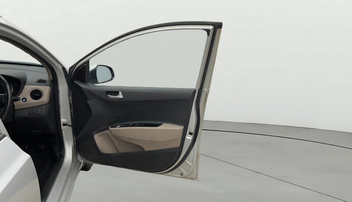 2014 Hyundai Grand i10 ASTA 1.2 KAPPA VTVT, Petrol, Manual, 38,012 km, RHS Front Door