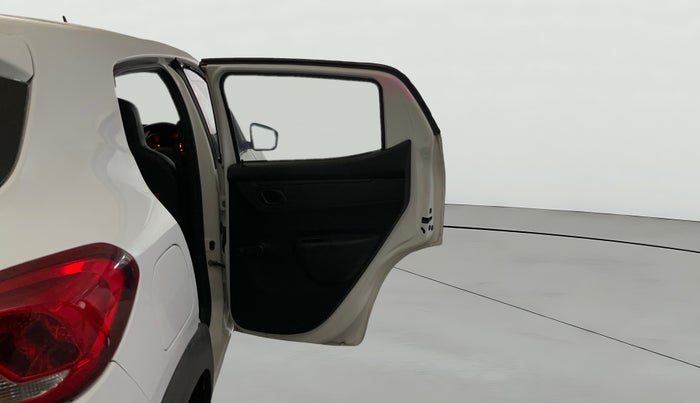 2017 Renault Kwid RXT 1.0 (O), Petrol, Manual, 32,177 km, RHS Rear Door