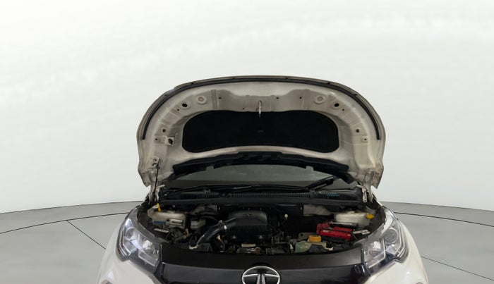 2020 Tata NEXON XZ PLUS PETROL, Petrol, Manual, 56,375 km, Open Bonet