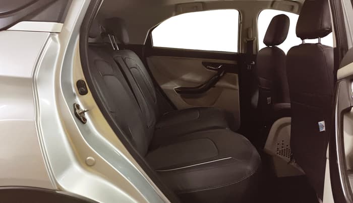 2020 Tata NEXON XZ PLUS PETROL SUNROOF, Petrol, Manual, 71,733 km, Right Side Rear Door Cabin