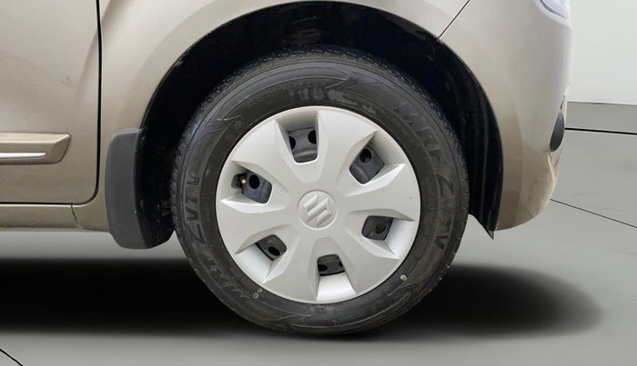 2019 Maruti New Wagon-R VXI (O) 1.0, Petrol, Manual, 31,969 km, Right Front Wheel