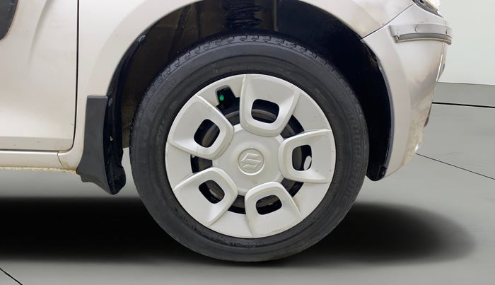 2018 Maruti IGNIS DELTA 1.2 AMT, Petrol, Automatic, 39,608 km, Right Front Wheel