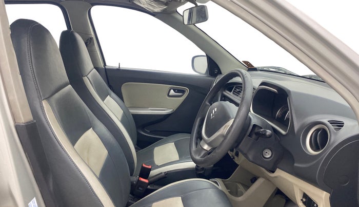 2015 Maruti Alto K10 VXI, Petrol, Manual, 36,513 km, Right Side Front Door Cabin