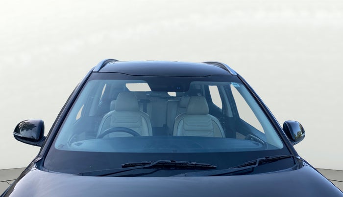 2023 KIA CARENS LUXURY PLUS IMT 1.5 DIESEL IMT, Diesel, Manual, 53,577 km, Front Windshield