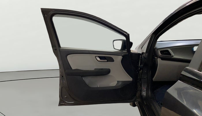 2020 Tata ALTROZ XZ PLUS PETROL, Petrol, Manual, 67,821 km, LHS Rear Door