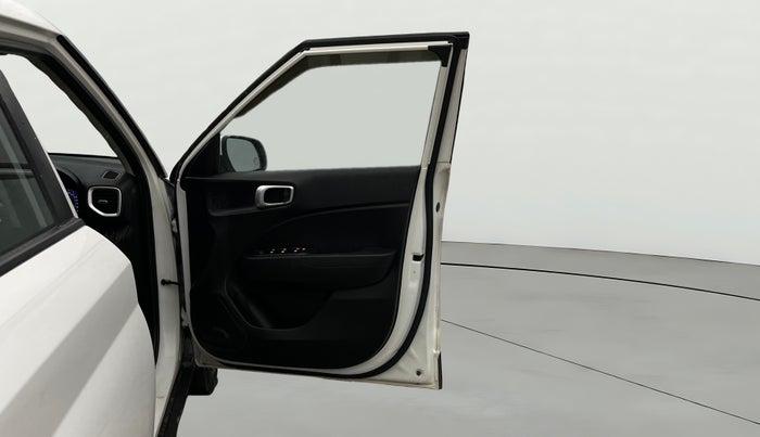 2019 Hyundai VENUE S 1.0 TURBO DCT, Petrol, Automatic, 43,031 km, RHS Front Door