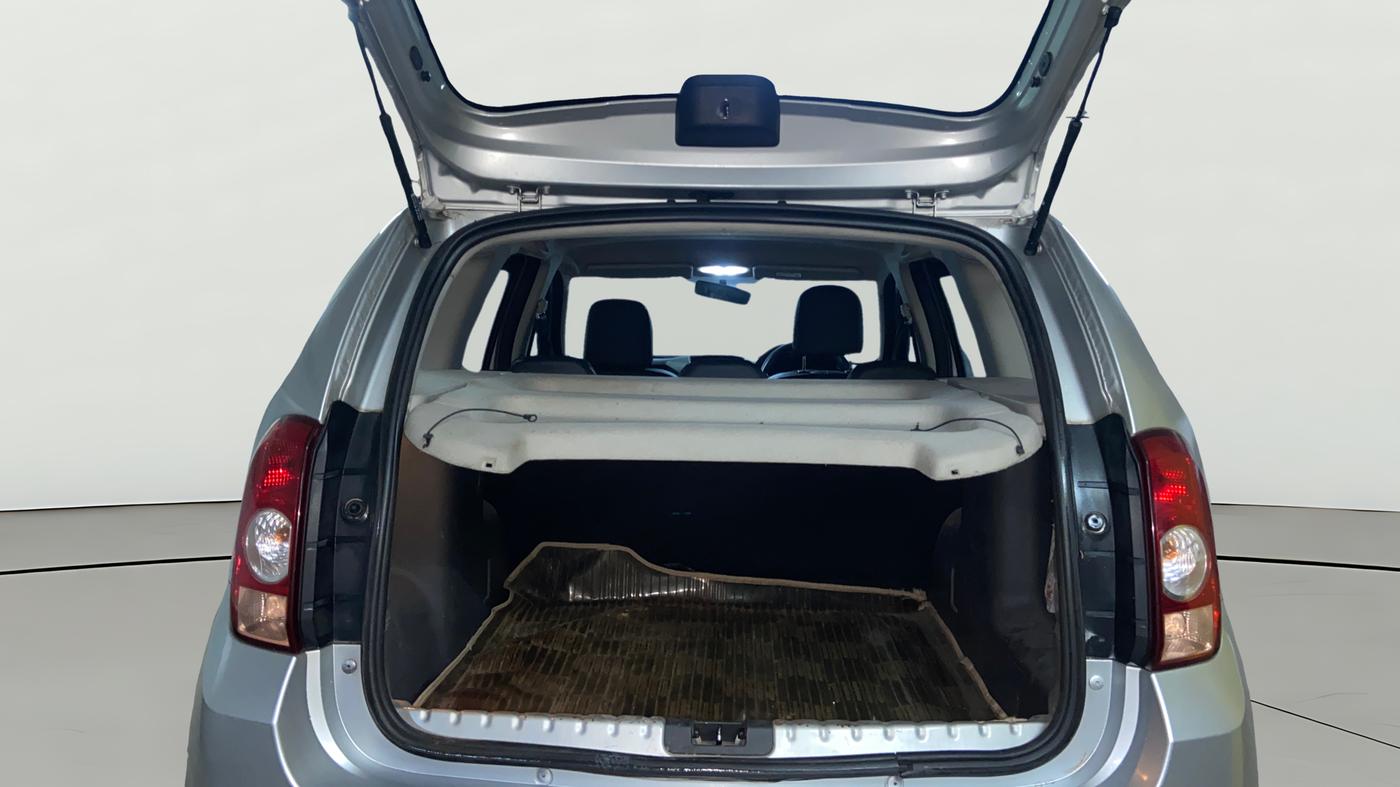 2015 Renault Duster 85 PS RXE DIESEL, Diesel, Manual, 1,18,770 km, Boot Open Zoomed View