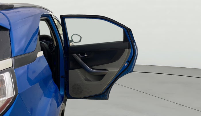 2017 Tata NEXON XZ PLUS PETROL, Petrol, Manual, 1,17,602 km, RHS Rear Door