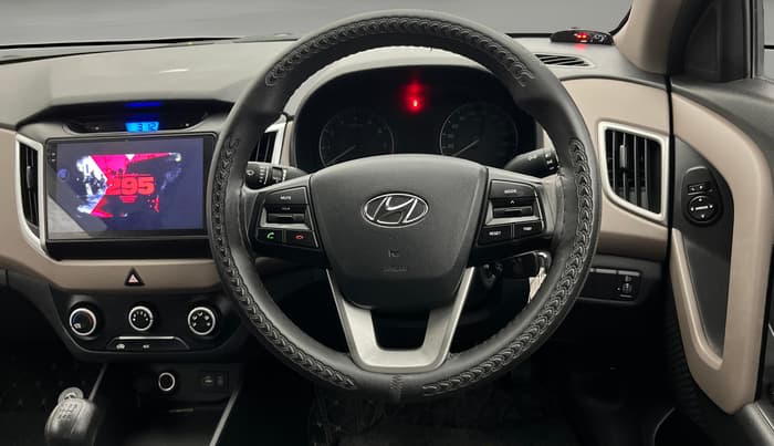 2017 Hyundai Creta E PLUS 1.6 PETROL, Petrol, Manual, 36,843 km, Steering Wheel Close Up