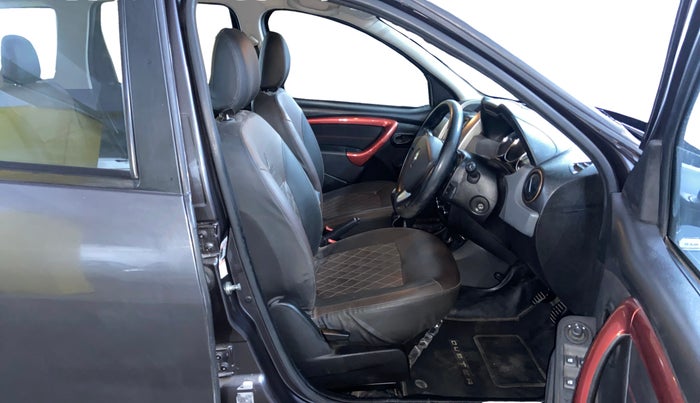 2018 Renault Duster 85 PS RXS MT DIESEL, Diesel, Manual, 87,335 km, Right Side Front Door Cabin